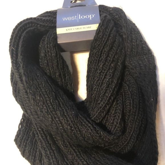 West Loop knit cable ,eternity scarf with black pull on beanie hat new - Picture 3 of 6
